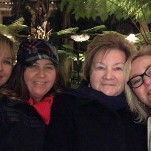 Meet your Posher, Lorraine